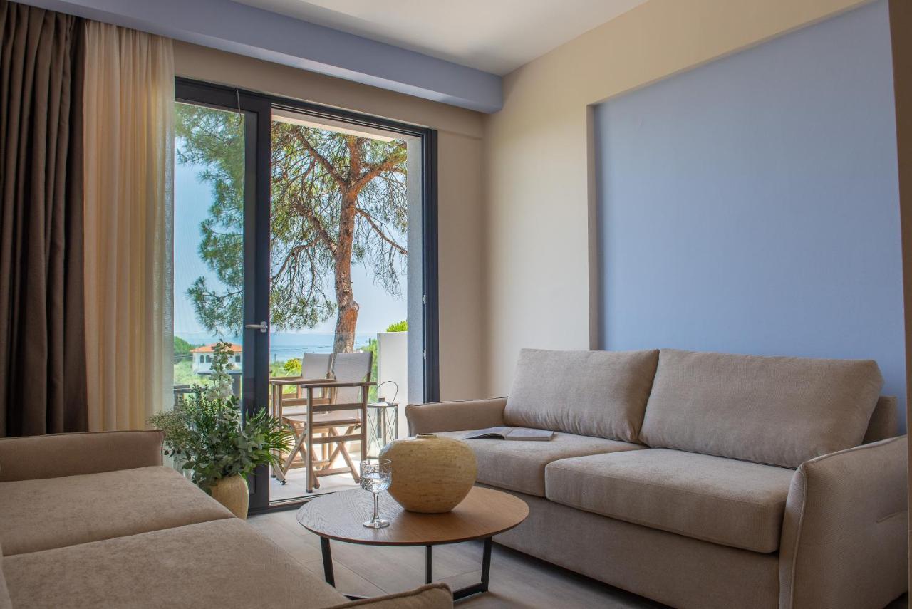 Domus Hospitality Aparthotel Vourvourou Bagian luar foto