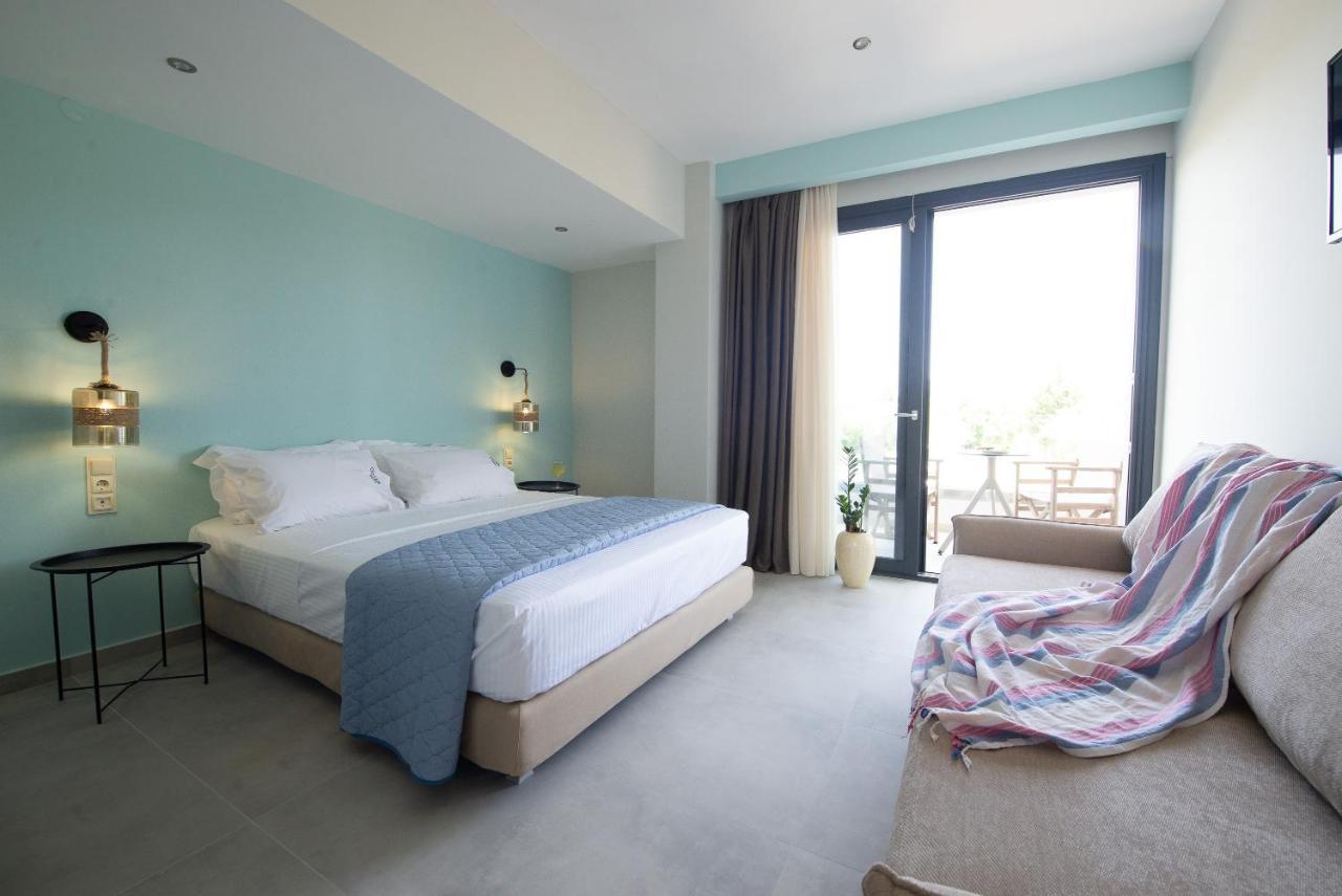 Domus Hospitality Aparthotel Vourvourou Bagian luar foto