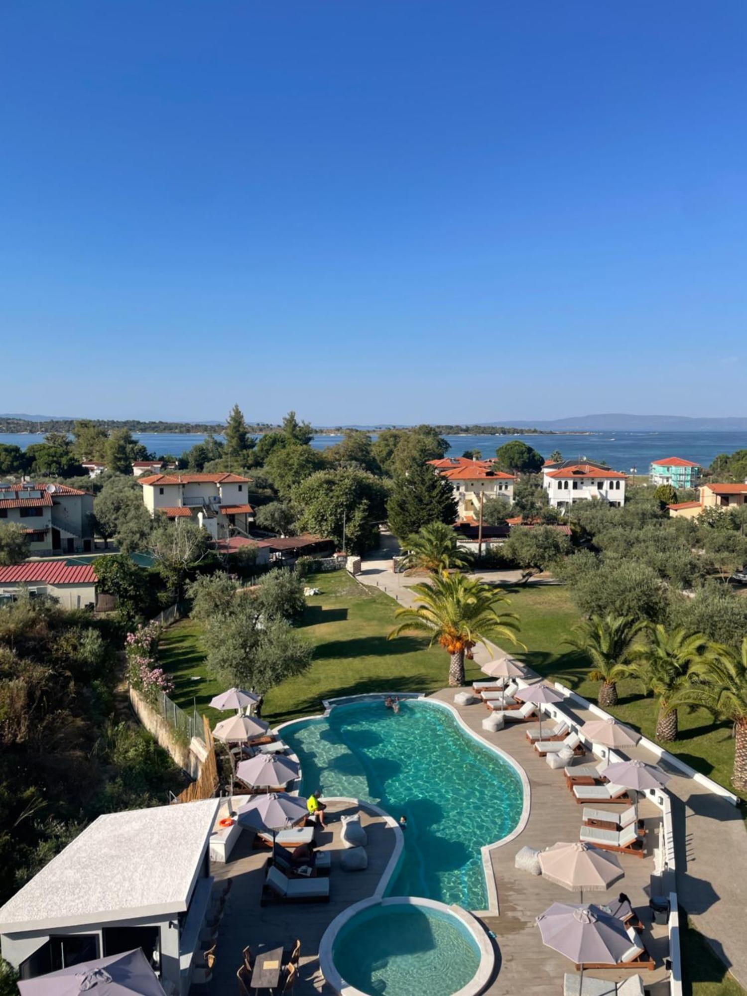 Domus Hospitality Aparthotel Vourvourou Bagian luar foto