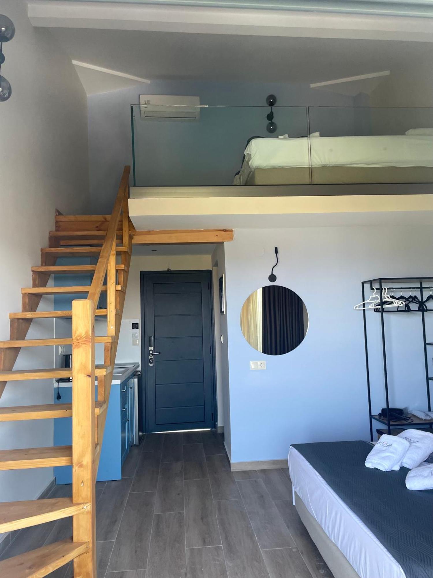 Domus Hospitality Aparthotel Vourvourou Bagian luar foto
